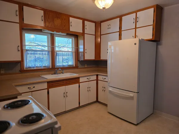 $119,900 | 60 Grove Street, Prophetstown, IL 61277