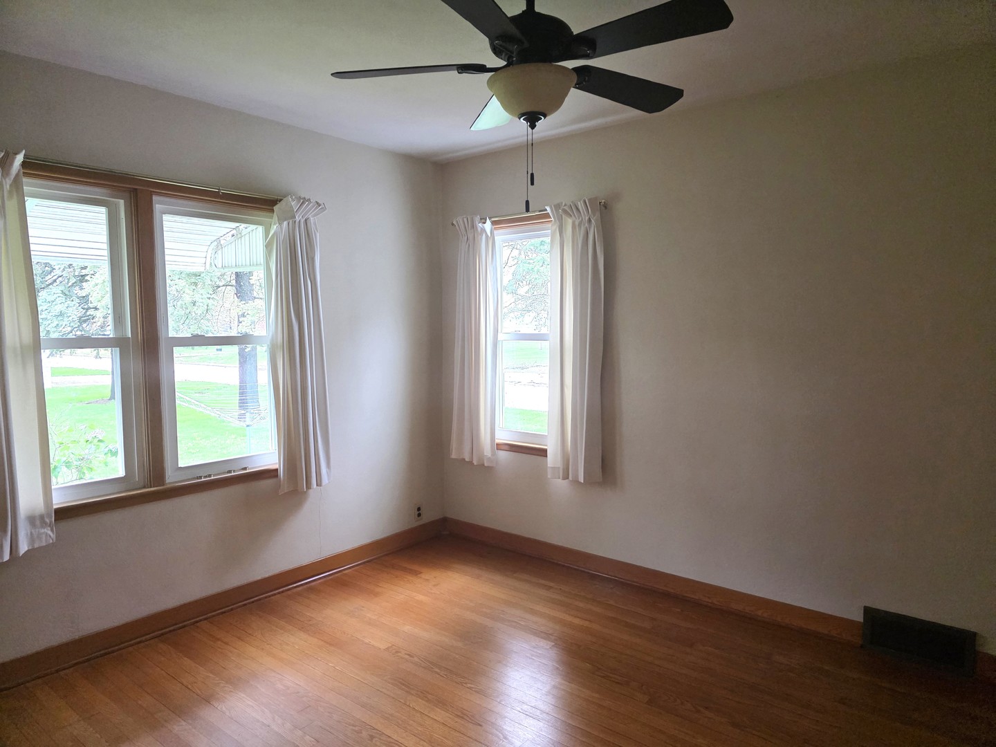 60 Grove Street Prophetstown, IL 61277 - Photo 5 of 15