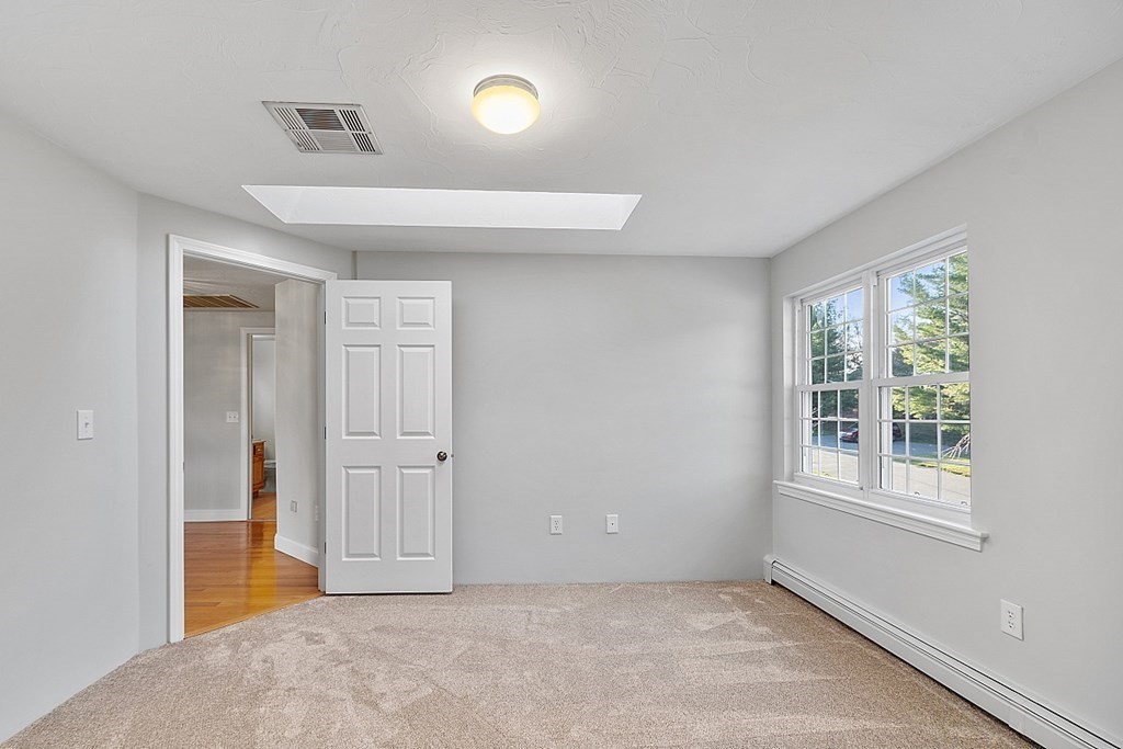 608 Ridgefield Circle, Unit A Clinton, MA 01510 - Photo 22 of 34 Gallery Image 22