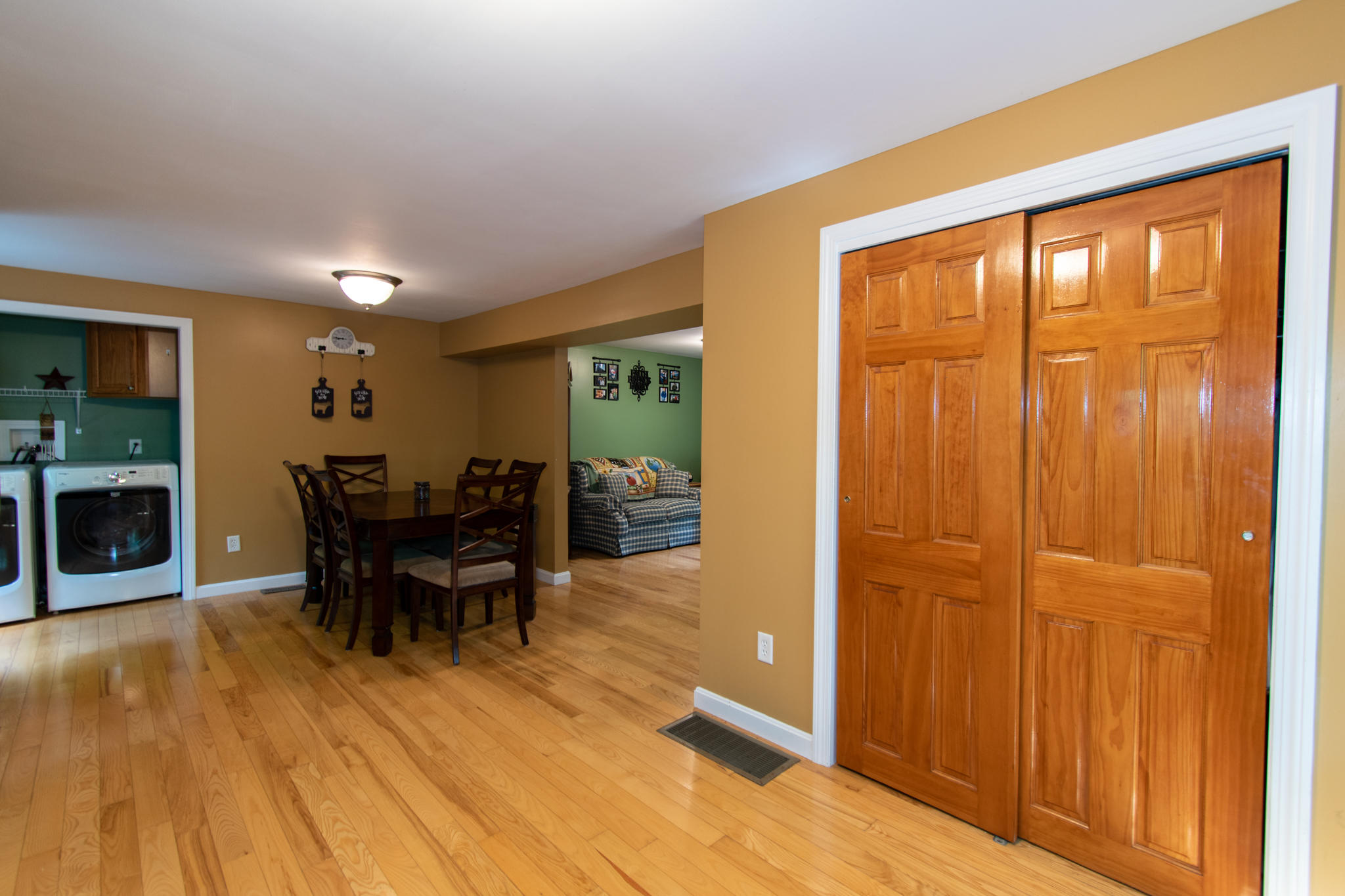 349 Grammar Road Sanford, ME 04073 - Photo 4 of 47 349A Dining/Pantry