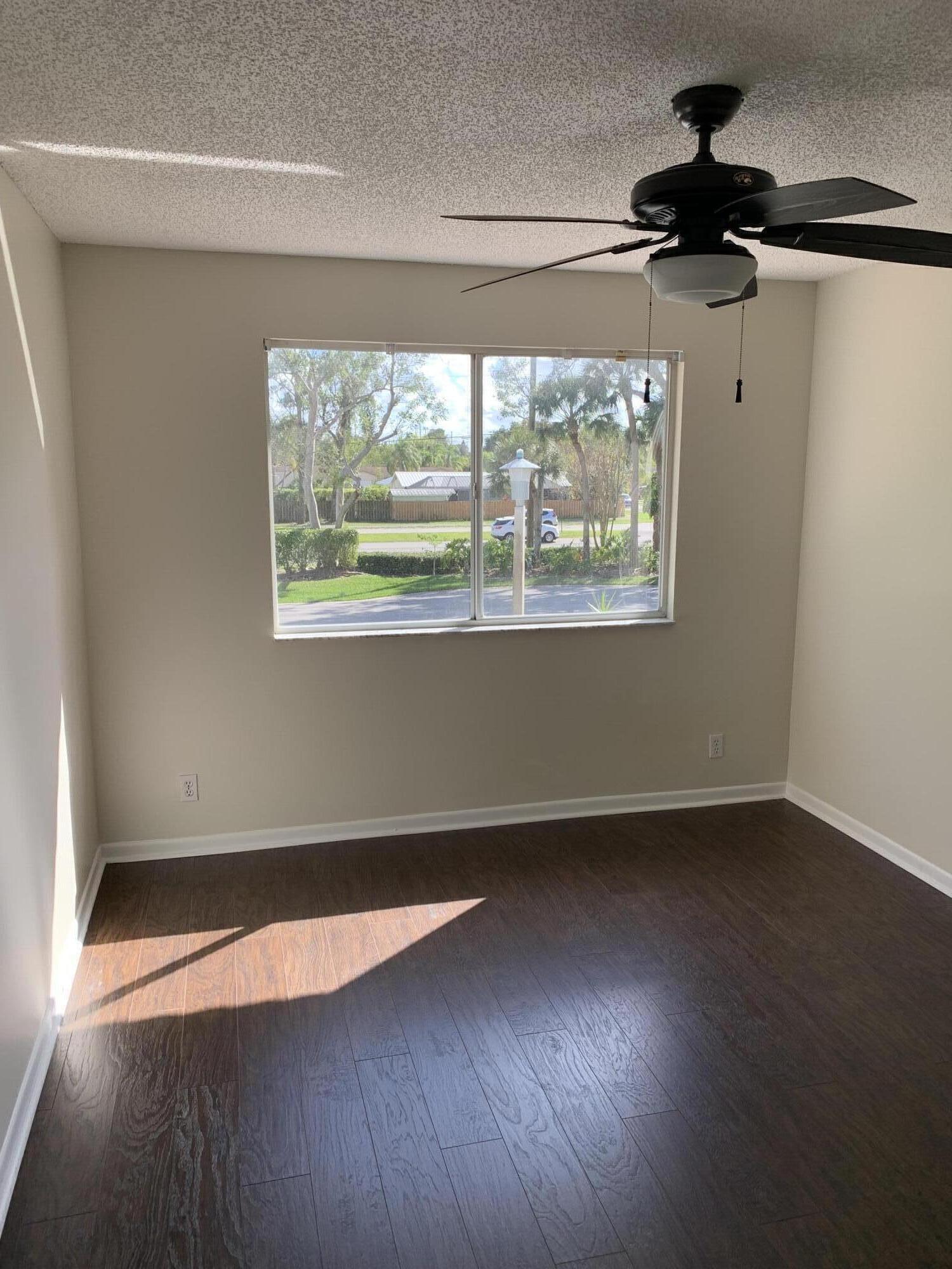 10837 Palm Spring Drive Boca Raton, FL 33428 - Photo 15 of 21 IMG-3763