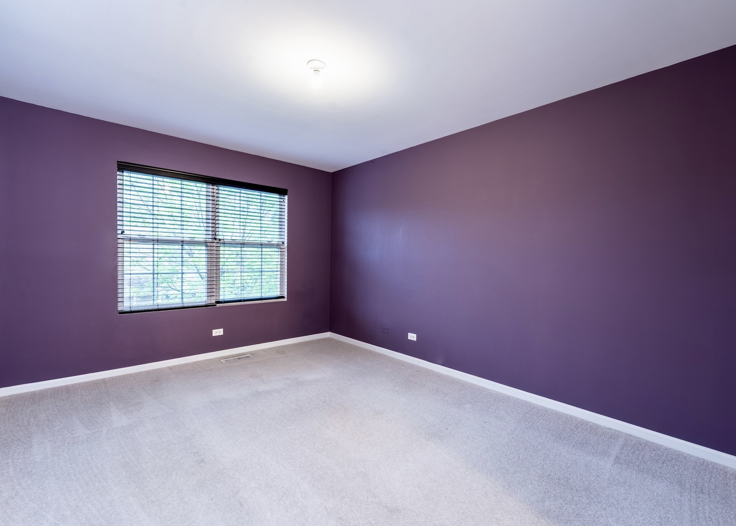 159 Springbrook Trail South Oswego, IL 60543 - Photo 22 of 32 an empty room with windows