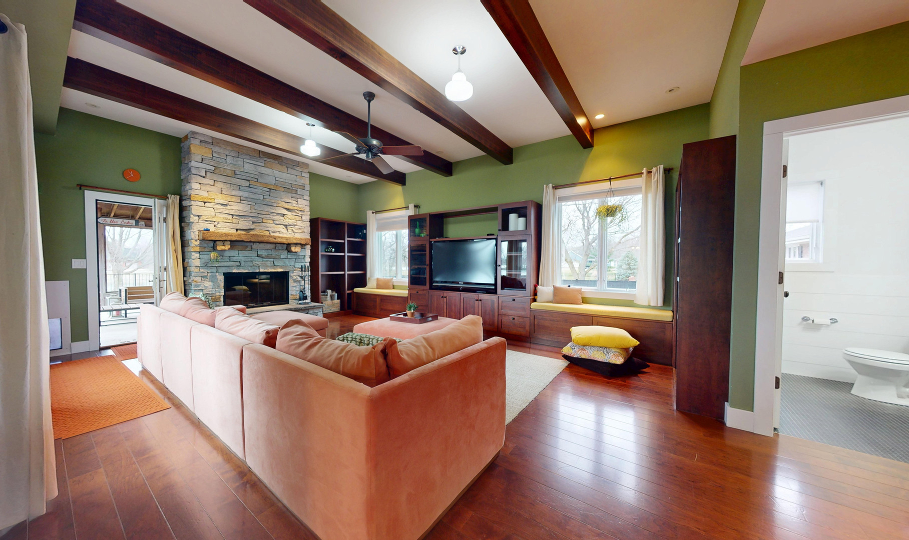 118 Pima Lane Loda, IL 60948 - Photo 14 of 50 a living room with furniture and a fireplace