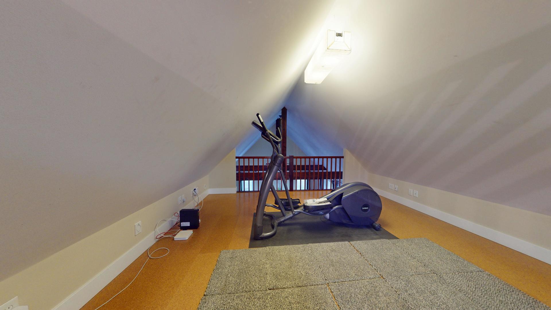 118 Pima Lane Loda, IL 60948 - Photo 28 of 50 a room with furniture and a lamp