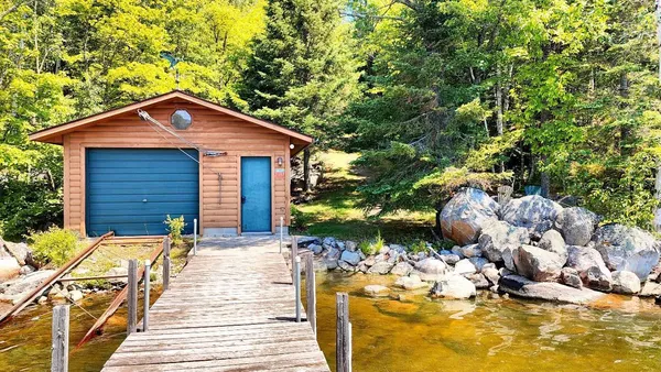 $1,950,000 | 2357 Retreat Lodge Road, Cook, MN 55723