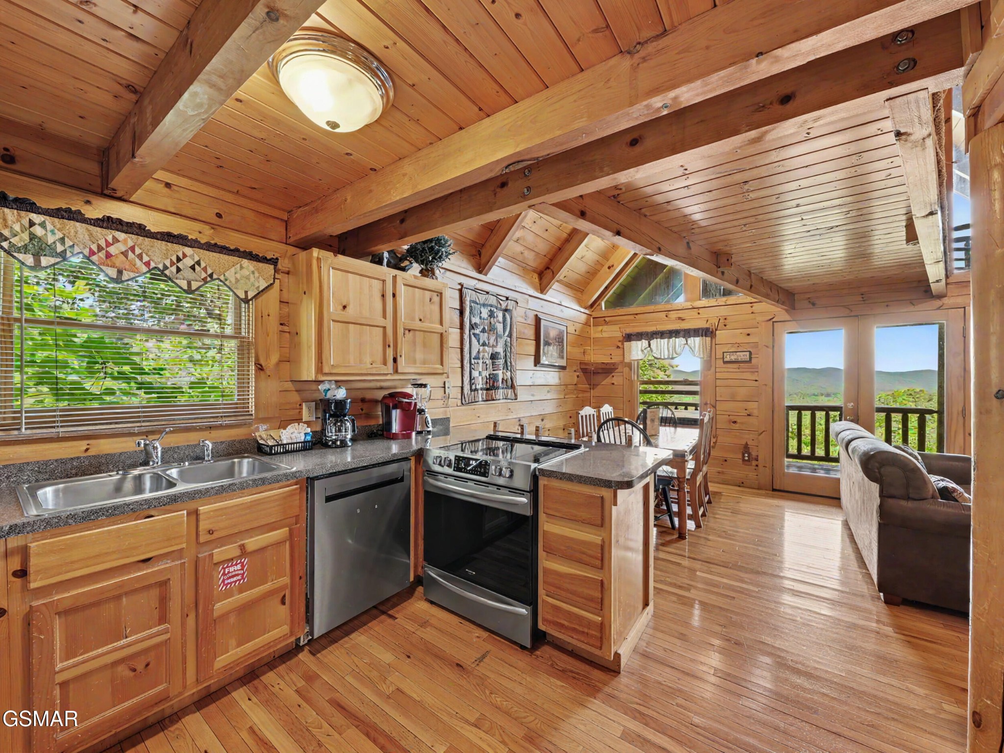 2509 Piney Road Sevierville, TN 37876 - Photo 10 of 37 Gallery Image 10