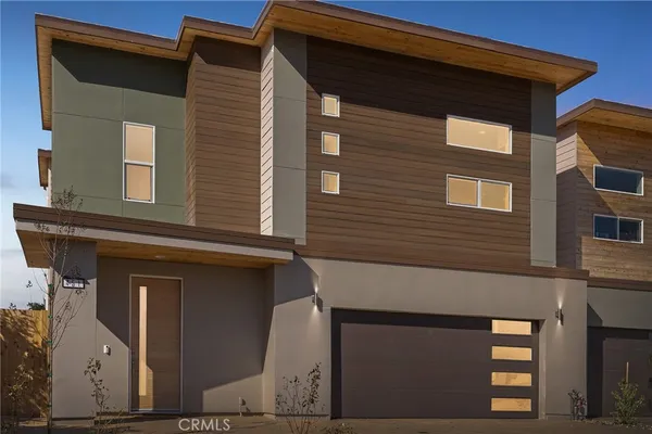 $2,079,000 | 451 North 13th Street, Grover Beach, CA 93433