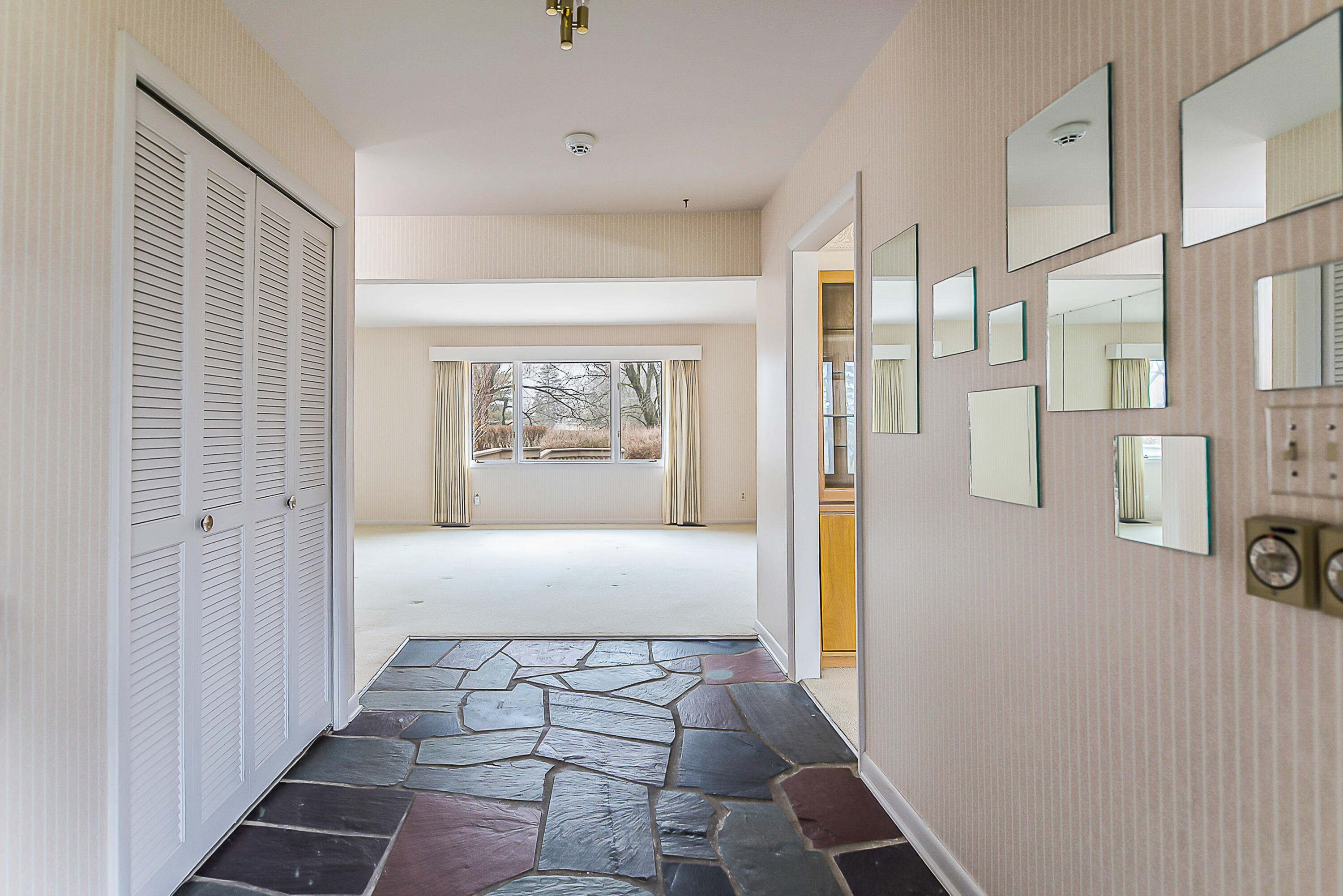 3483 Brassow Road Saline, MI 48176 - Photo 4 of 65 Slate floor foyer