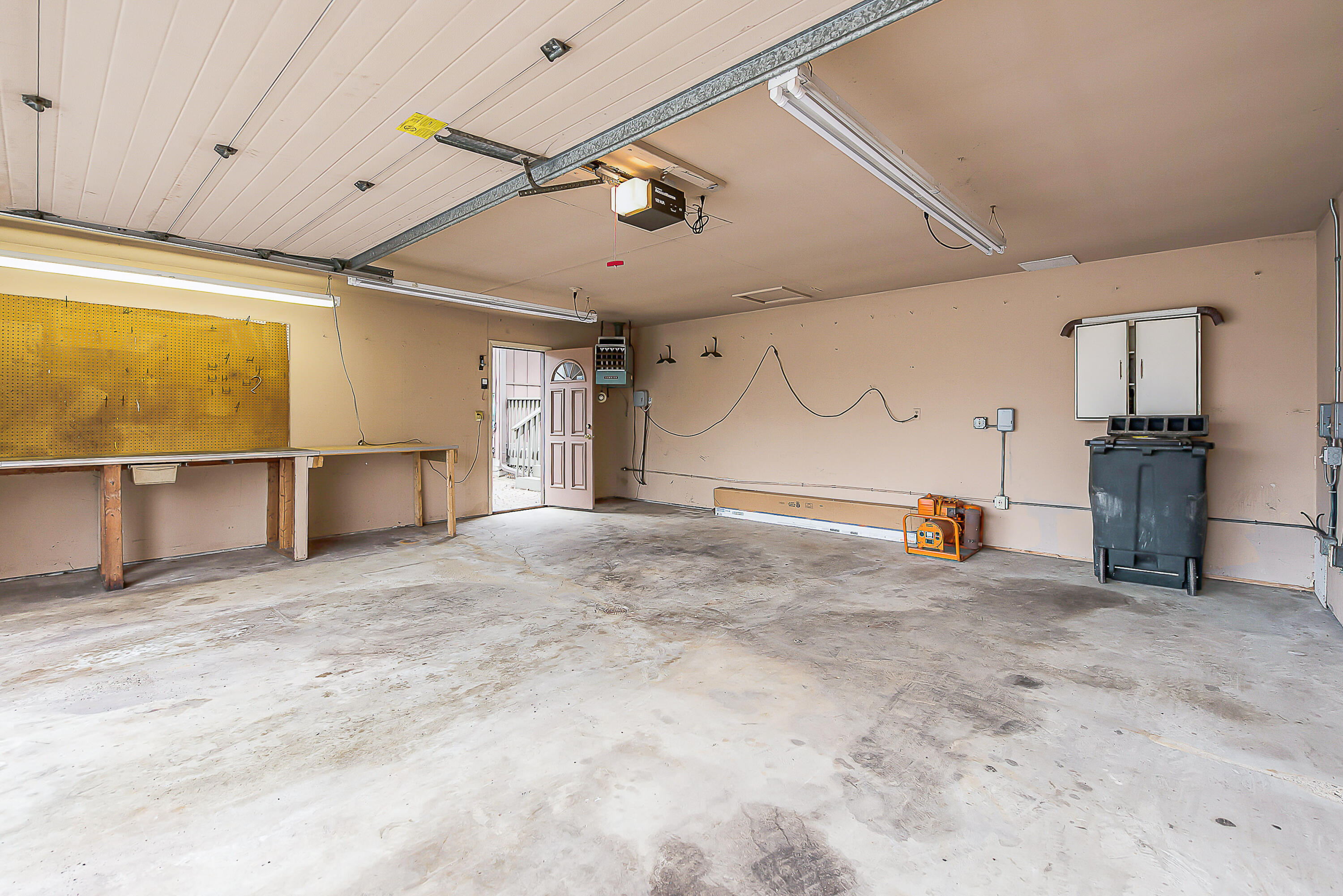 3483 Brassow Road Saline, MI 48176 - Photo 54 of 65 Heated garage