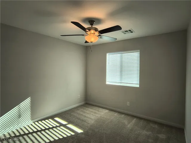 $2,600 | 10674 Bowmore Avenue, Las Vegas, NV 89166