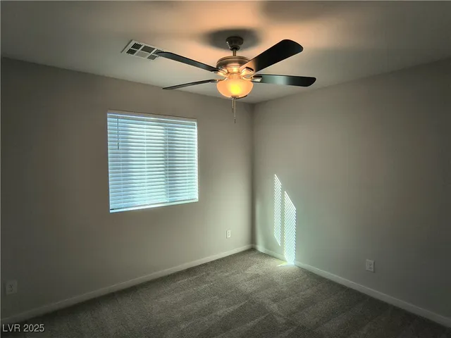 $2,600 | 10674 Bowmore Avenue, Las Vegas, NV 89166