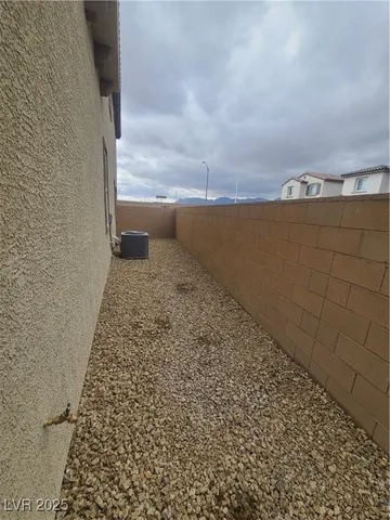 $2,600 | 10674 Bowmore Avenue, Las Vegas, NV 89166