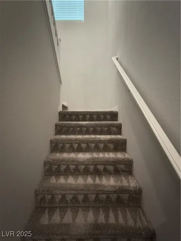 $2,600 | 10674 Bowmore Avenue, Las Vegas, NV 89166