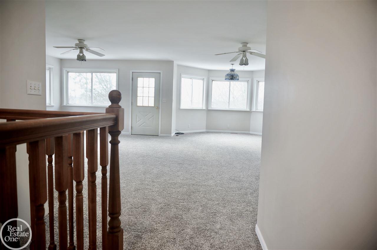 2839 Flint River Road Lapeer, MI 48446 - Photo 18 of 41 2nd floor master suite