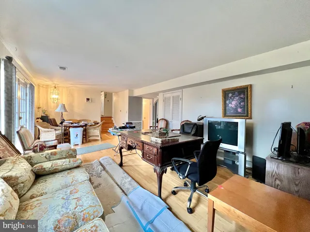 $635,000 | 14004 Northwyn Drive, Silver Spring, MD 20904