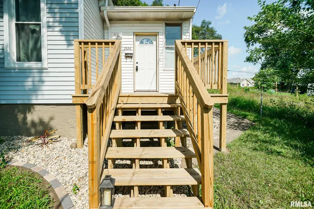 $58,000 | 1526 South Lydia Avenue, Peoria, IL 61605