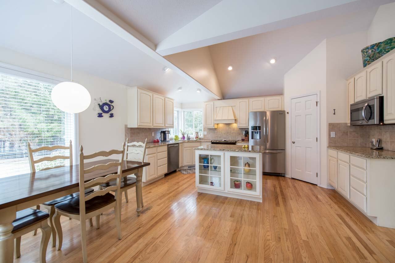 5125 East Woodglen Road Mead, WA 99021 - Photo 3 of 20 Gallery Image 3