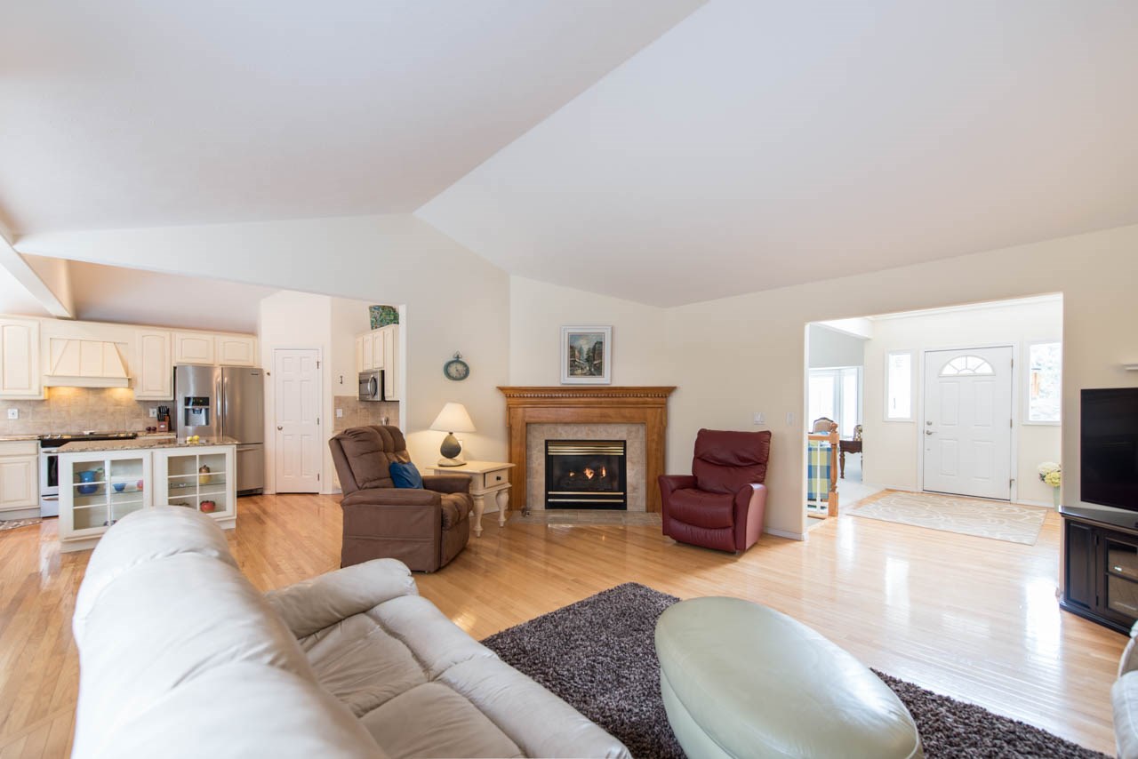 5125 East Woodglen Road Mead, WA 99021 - Photo 4 of 20 Gallery Image 4