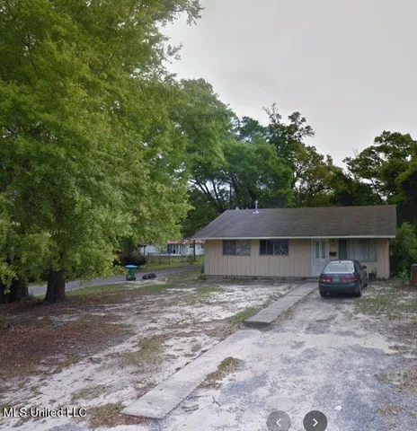 $1,150 | 2534 Cypress Avenue, Gulfport, MS 39501