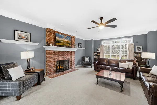 $775,000 | 40-w612 East Blue Lake Circle North, St. Charles, IL 60175