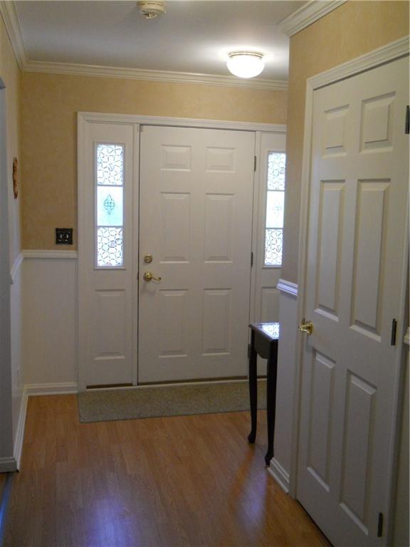 635 Main Street McKees Rocks, PA 15136 - Photo 2 of 20 Entry