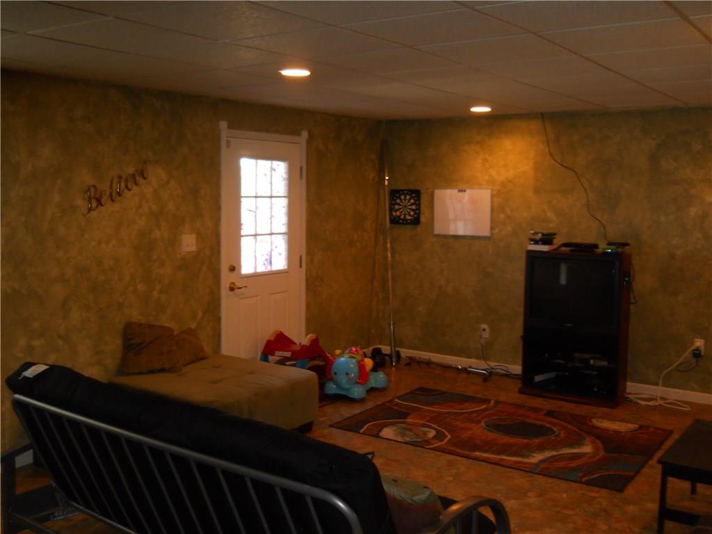 635 Main Street McKees Rocks, PA 15136 - Photo 17 of 20 lower level family room