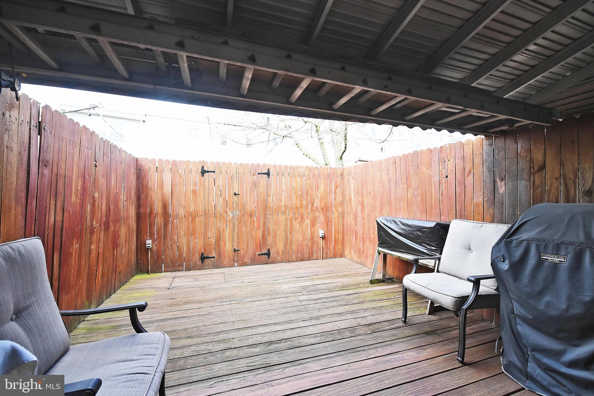 3516 Roland Avenue Baltimore, MD 21211 - Photo 23 of 23 Private retreat in urban setting.
