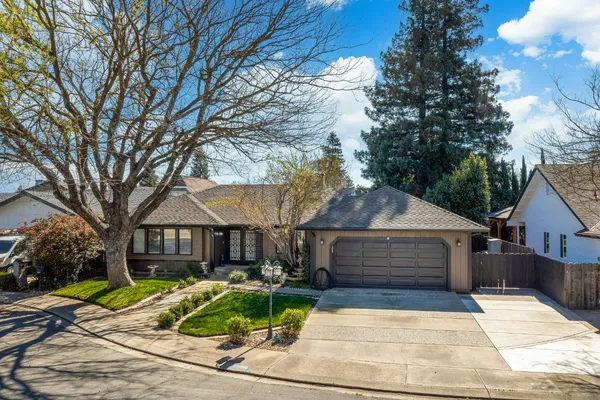 $564,750 | 2108 Canadian Circle, Modesto, CA 95356