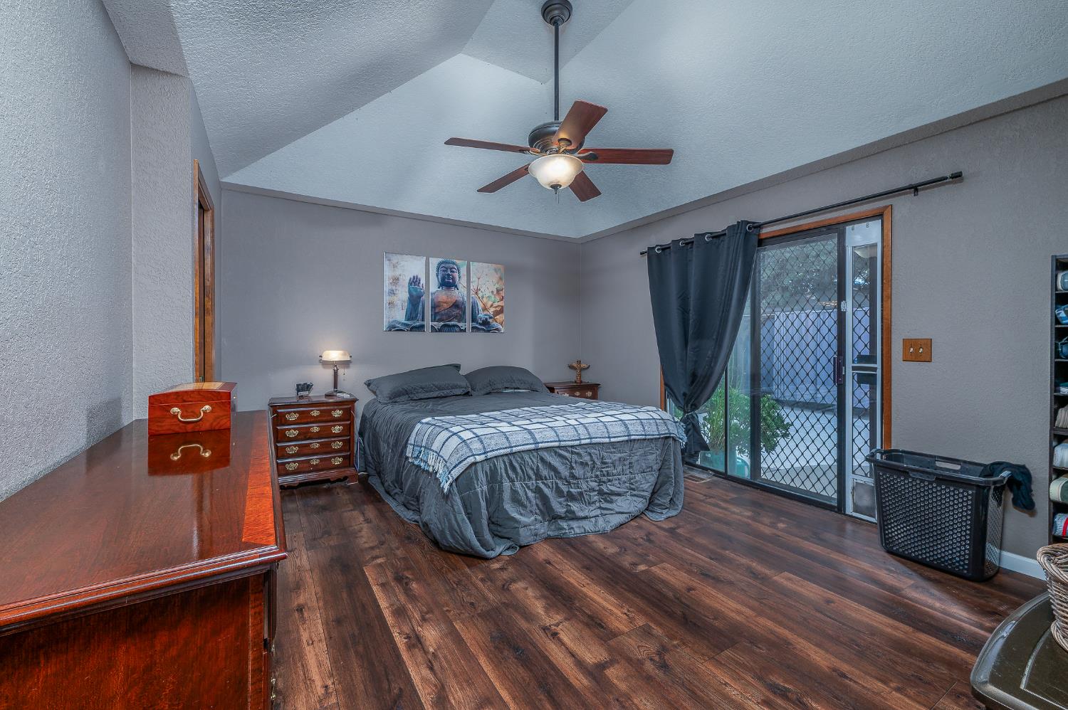 2108 Canadian Circle Modesto, CA 95356 - Photo 25 of 44 PRIMARY SUITE