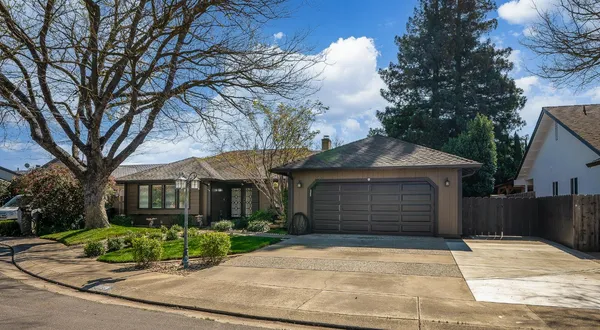 $564,750 | 2108 Canadian Circle, Modesto, CA 95356