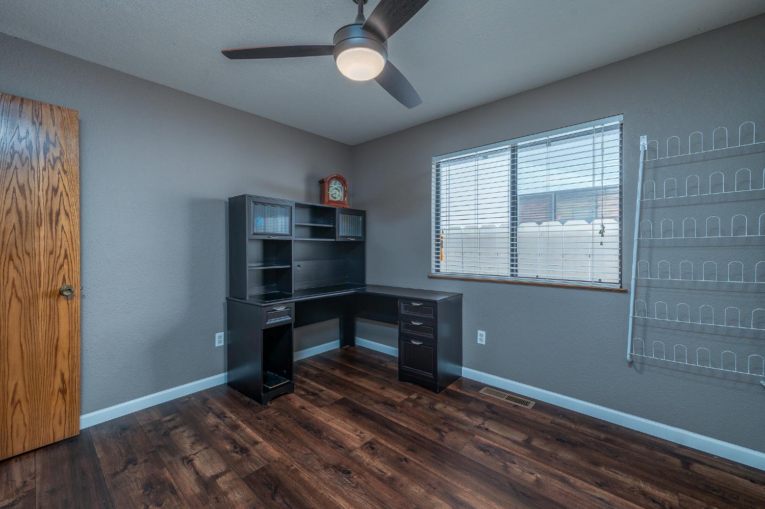 2108 Canadian Circle Modesto, CA 95356 - Photo 32 of 44