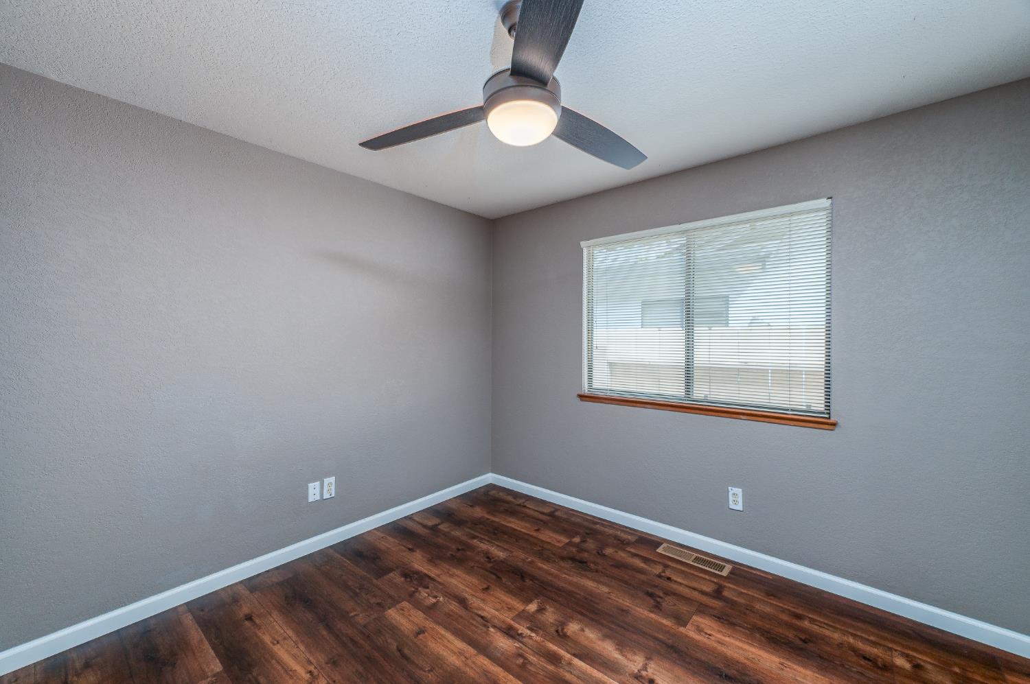 2108 Canadian Circle Modesto, CA 95356 - Photo 35 of 44