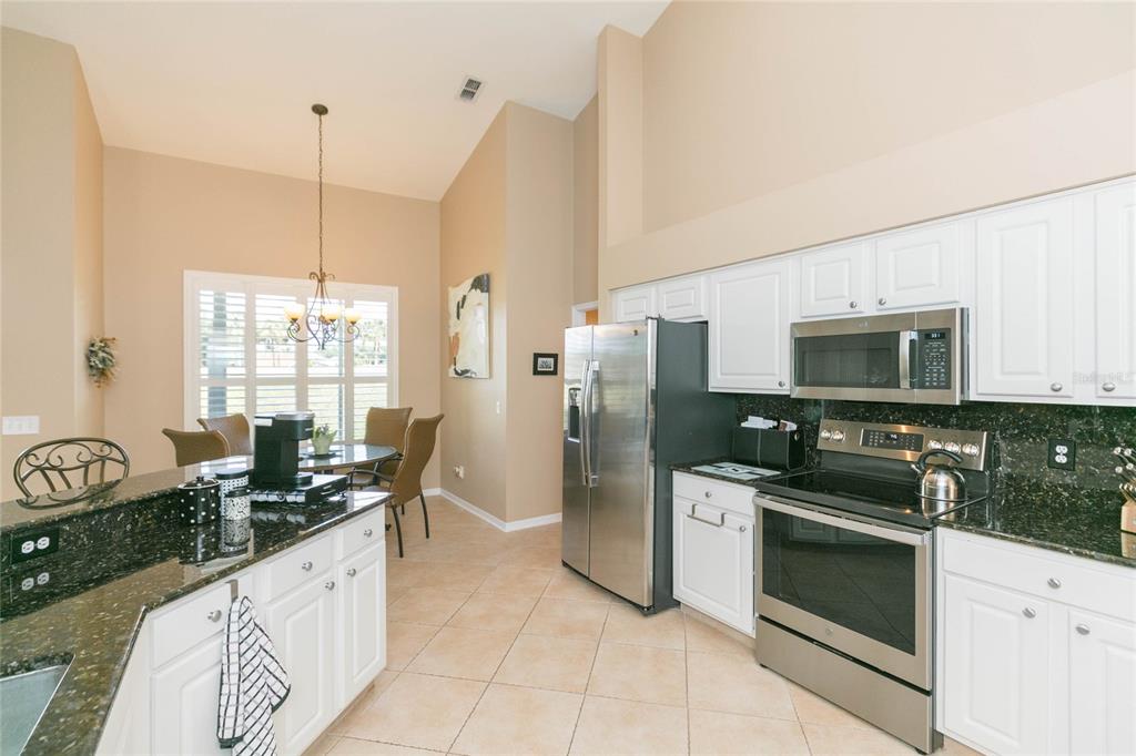 3516 Shadowood Drive Valrico, FL 33596 - Photo 15 of 56