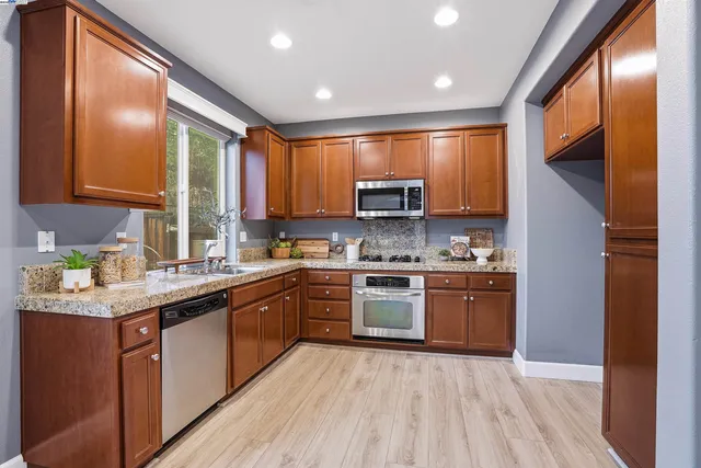 $605,000 | 1174 Juan Jose Lane, Tracy, CA 95376