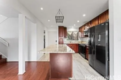 $3,750 | 98-1366 Koaheahe Place, Unit 195, Pearl City, HI 96782
