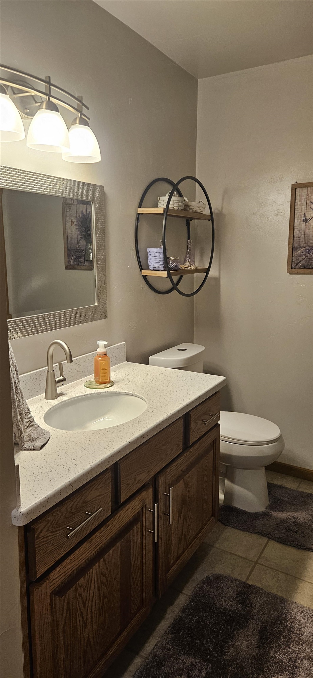 1903 Riverside Drive, Unit B Green Bay, WI 54313 - Photo 11 of 14 Gallery Image 11