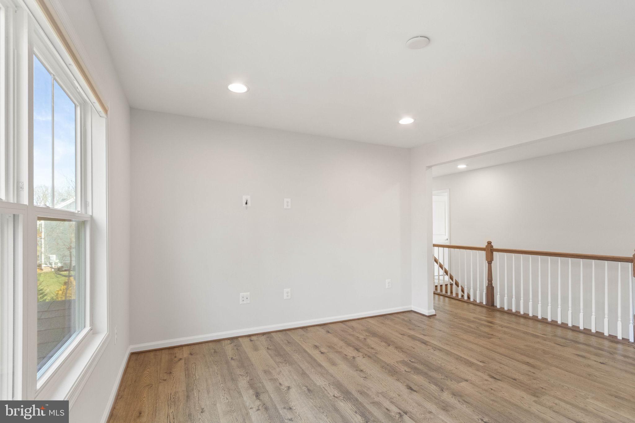 10602 Springvale Lane Spotsylvania, VA 22551 - Photo 41 of 80 Reading Area, Play Space, Office Space - You Pick!