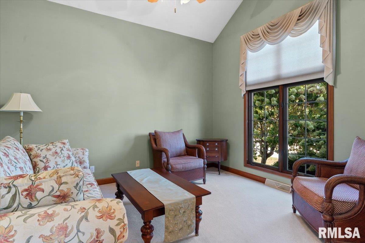 337 Keystone Drive Chatham, IL 62629 - Photo 9 of 49