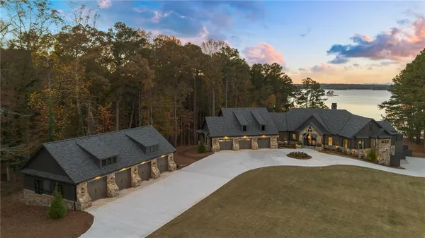 $6,500,000 | 6091 GC Crow Road, Flowery Branch, GA 30542