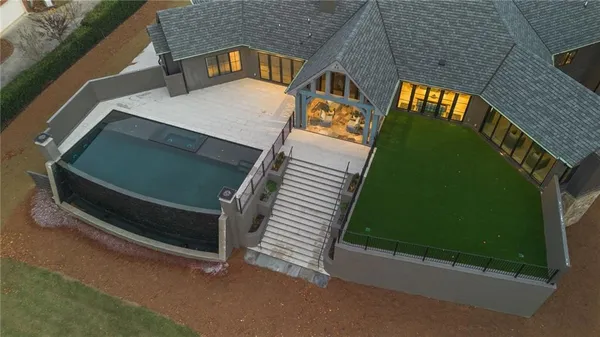 $6,500,000 | 6091 GC Crow Road, Flowery Branch, GA 30542