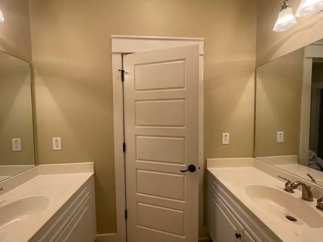 $2,200 | 421 Grand Palm Lane, Summerville, SC 29485