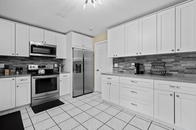 $3,500 | 13724 Lilac Place, Wellington, FL 33414
