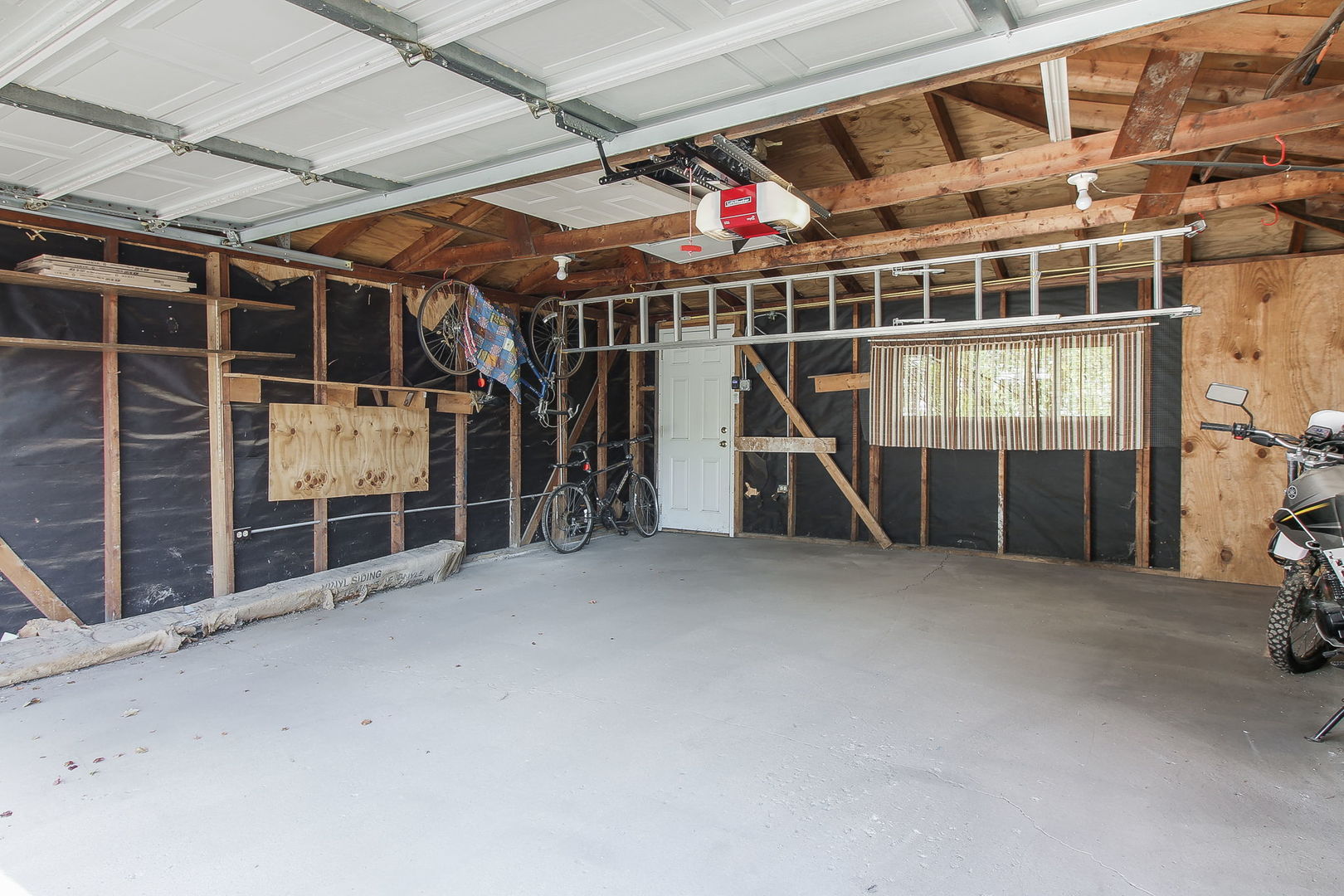 3848 Harrison Avenue Brookfield, IL 60513 - Photo 11 of 12 a view of a big room with closet