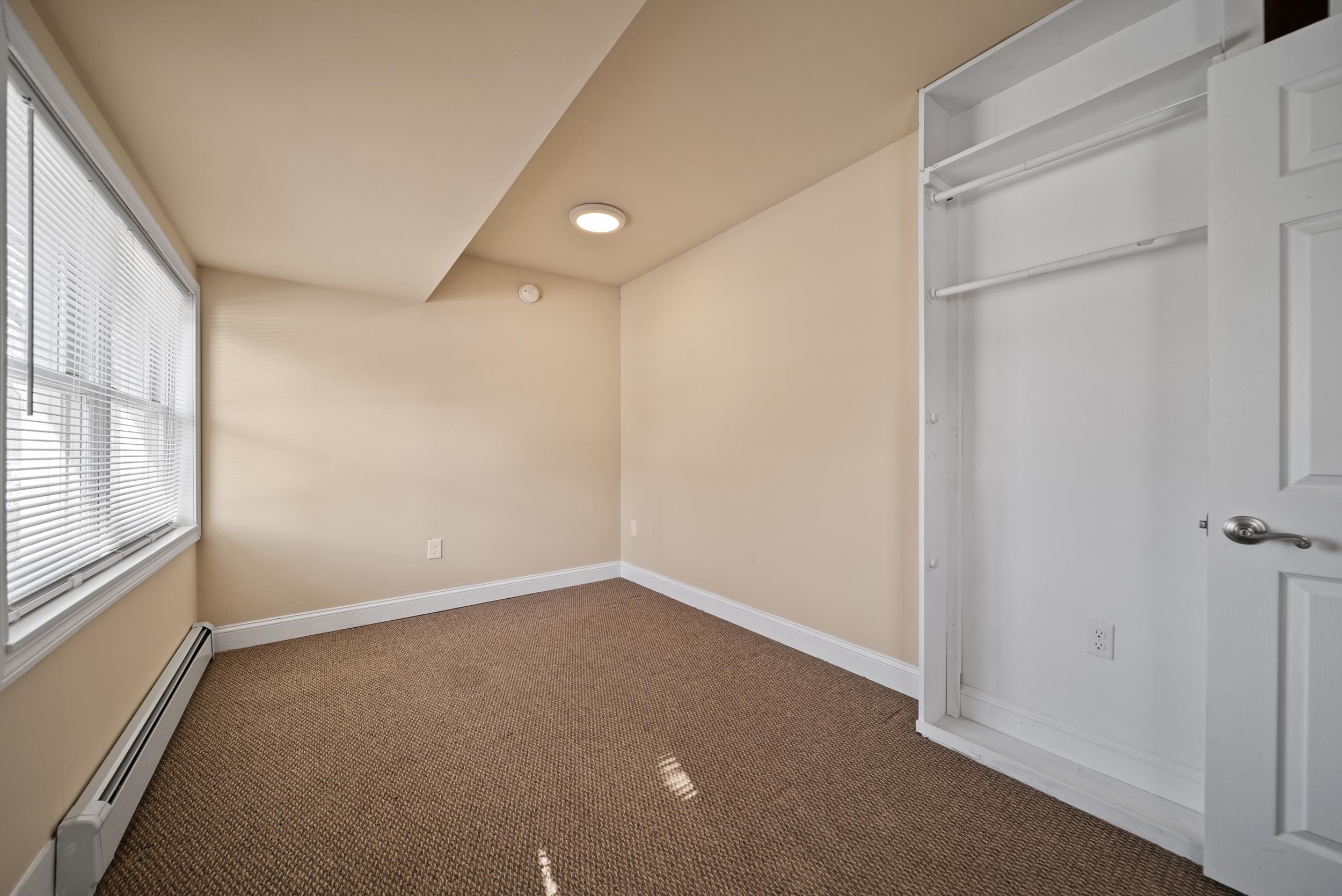 24 Jeremiah Lane Rochester, NH 03867 - Photo 21 of 38