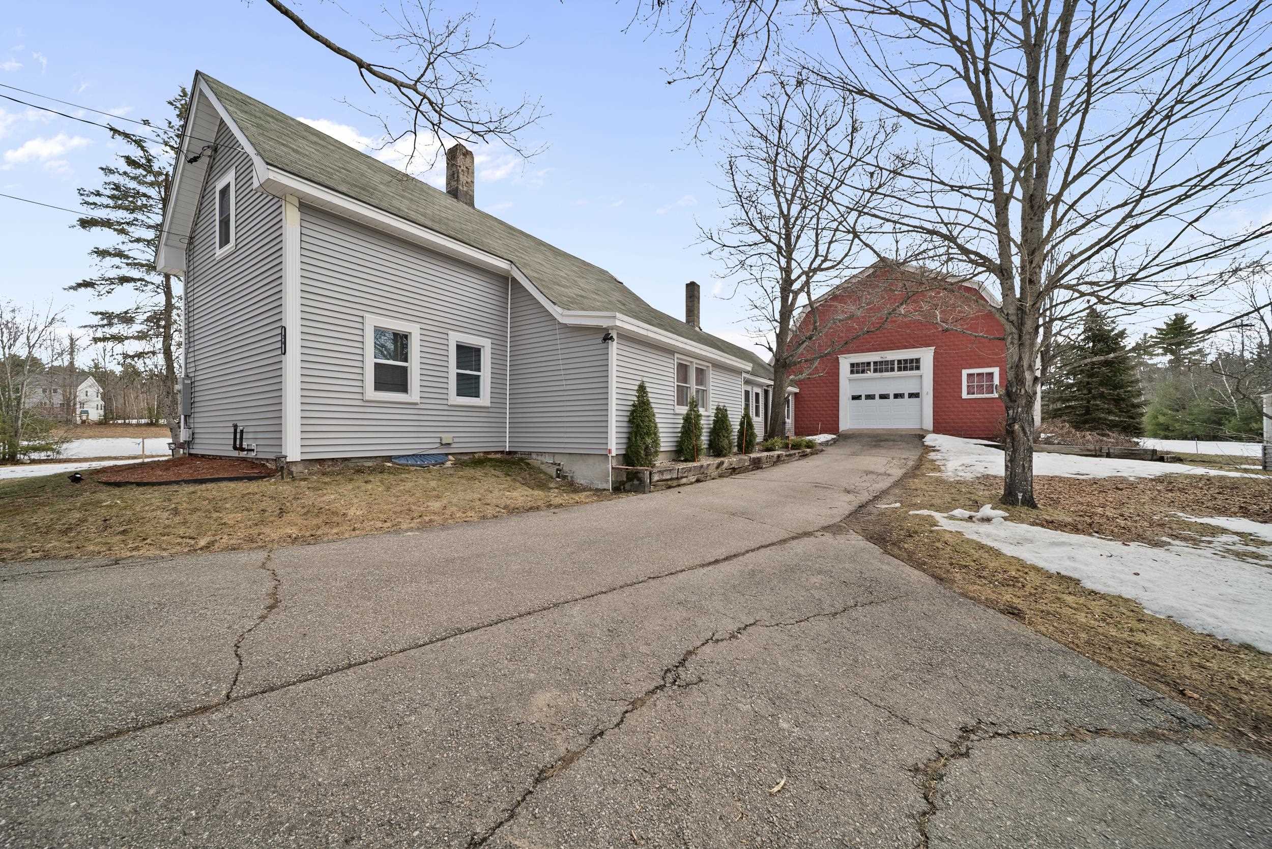 24 Jeremiah Lane Rochester, NH 03867 - Photo 3 of 38