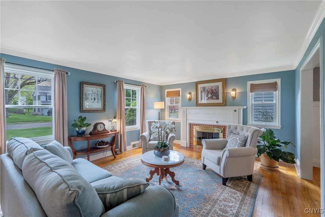 310 Breakspear Road Geddes, NY 13219 - Photo 4 of 14