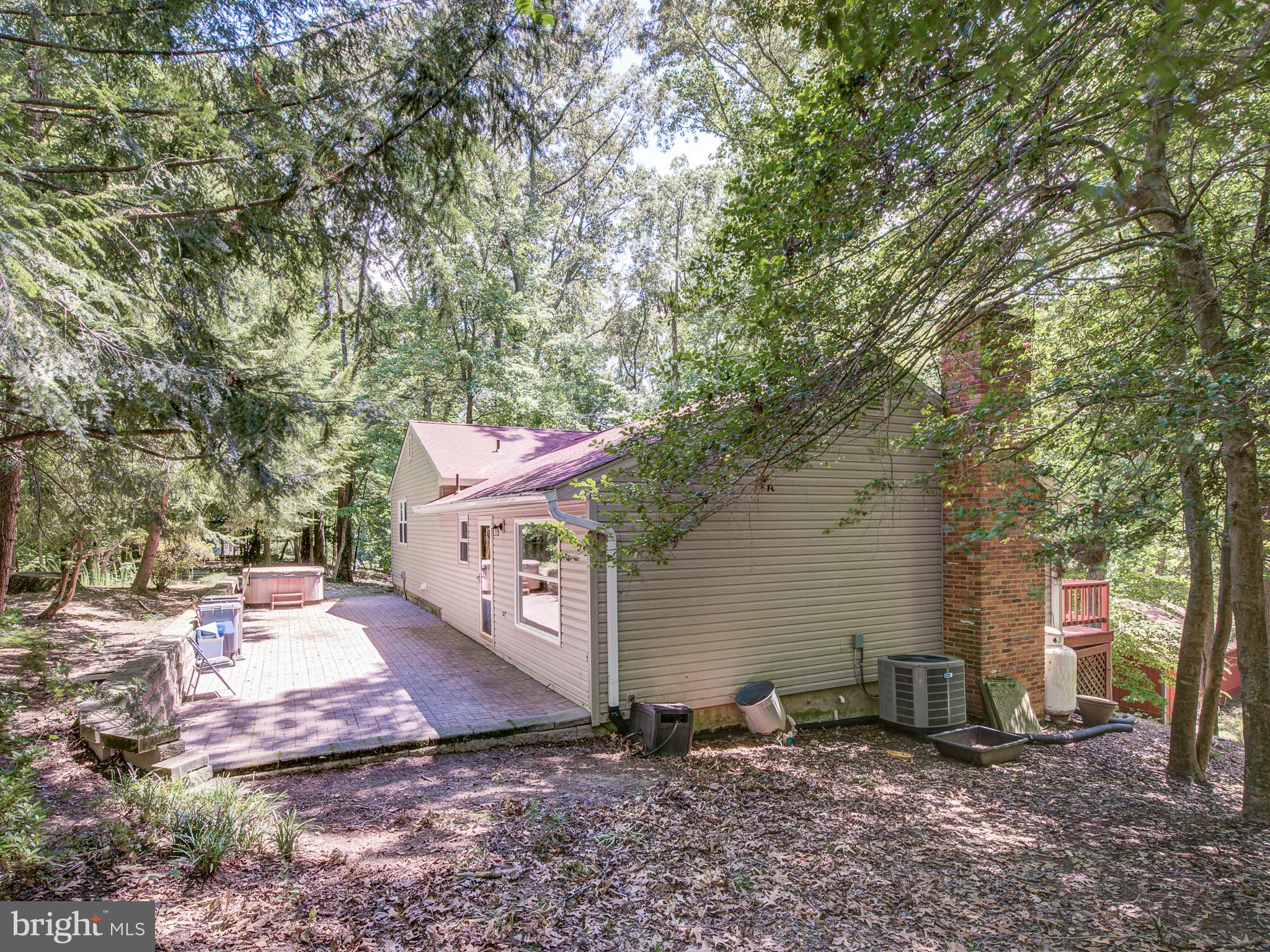 3330 Holland Cliffs Road Huntingtown, MD 20639 - Photo 41 of 64 Rear w/Private paver Patio