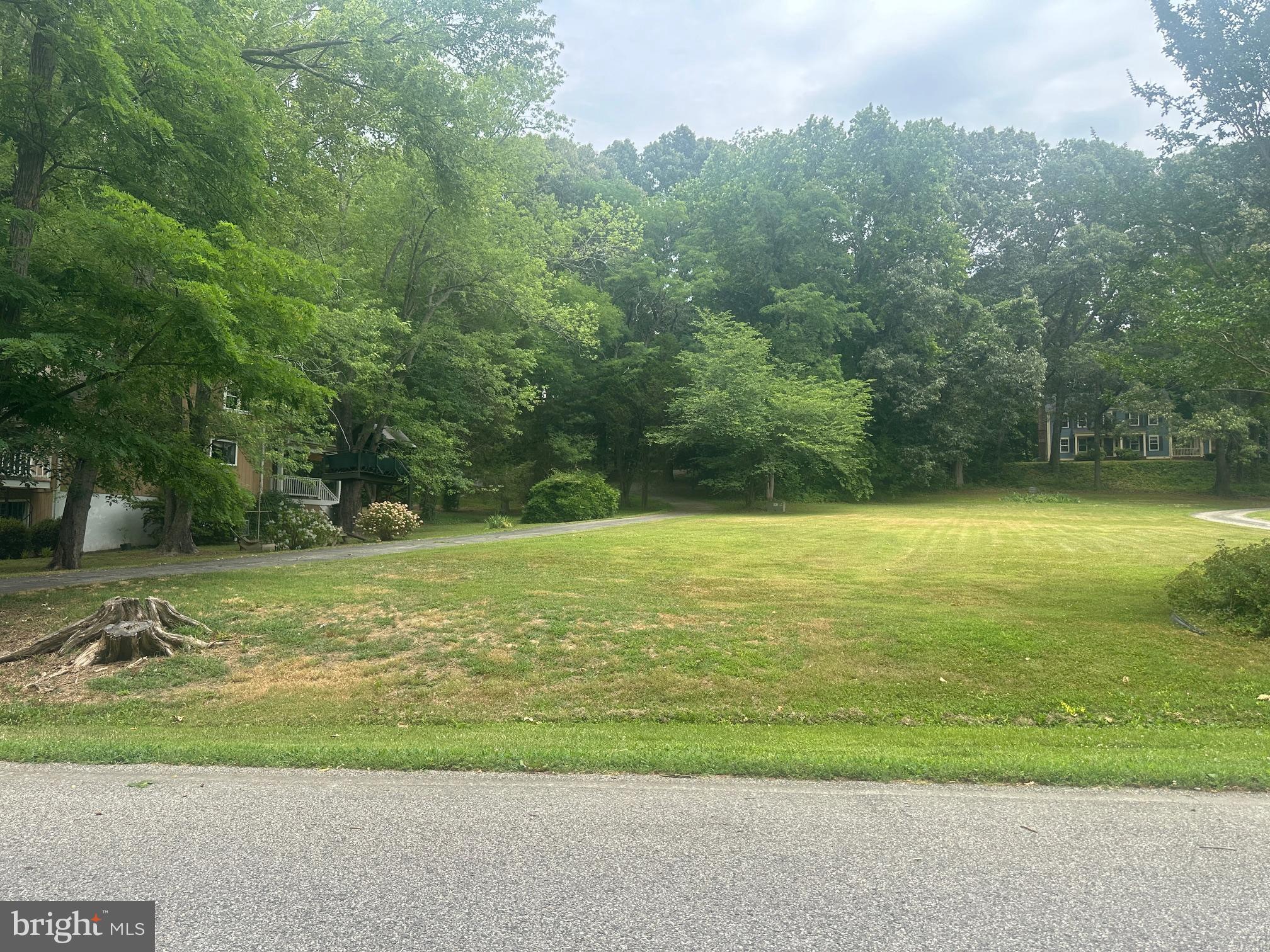 3330 Holland Cliffs Road Huntingtown, MD 20639 - Photo 53 of 64 View of House from Street (privacy abounds)