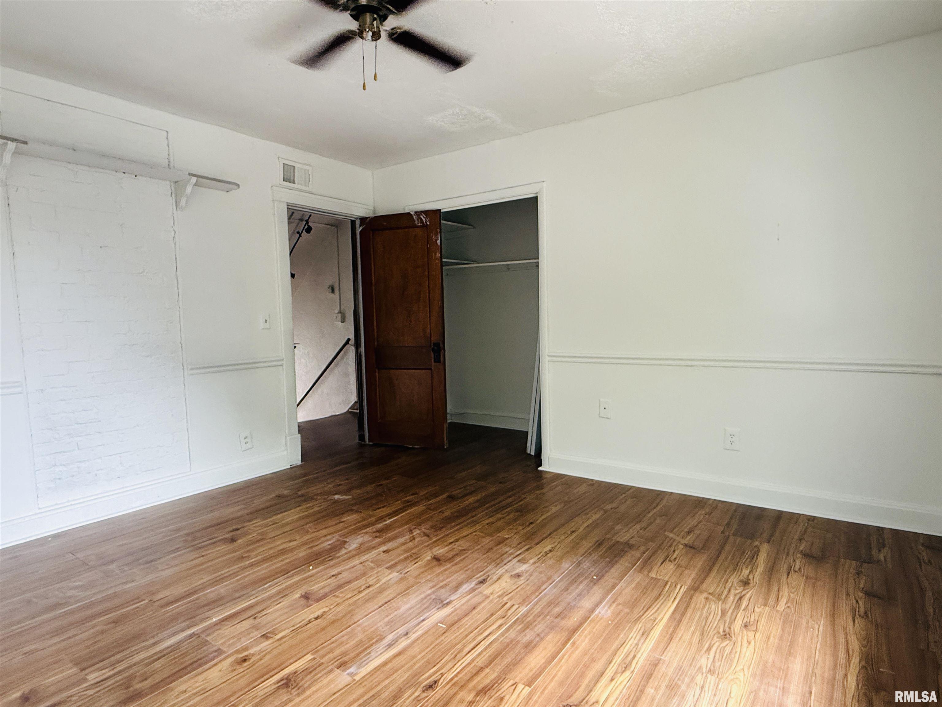 2141 North Prospect Road Peoria, IL 61603 - Photo 30 of 42