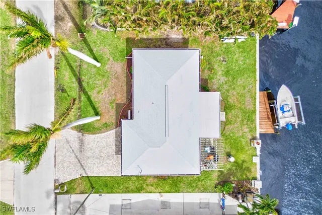 $449,900 | 2839 Janet Street, Matlacha, FL 33993